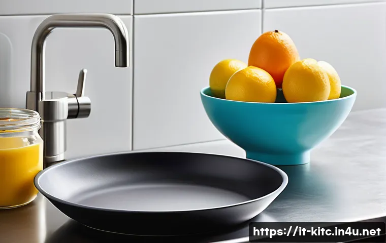 주방 필수 실리콘 뒤집개 추천 - A high-resolution image of a modern kitchen scene featuring a flexible silicone cake turner with an ...